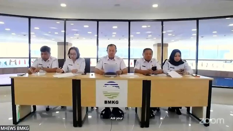 Indonesia issues tsunami warning following a magnitude 7.8 e