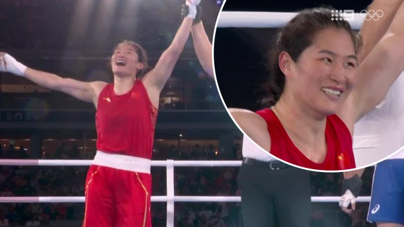 Caitlin Parker goes down in boxing semi