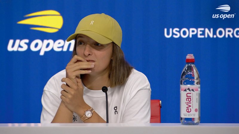 Swiatek baffled by odd presser
