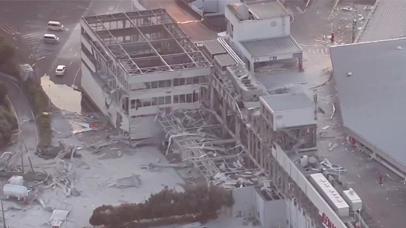 Major earthquake hits Japan