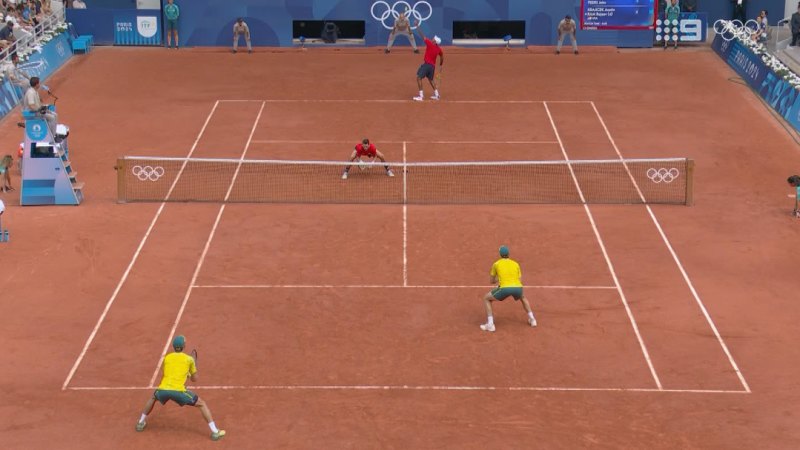 Incredible point by the Aussies during men's doubles final