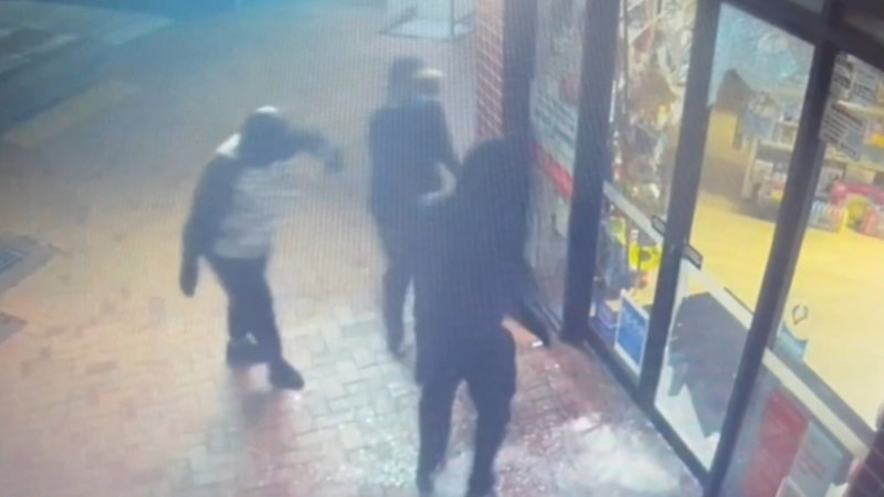 Masked trio on the run after smash and grab