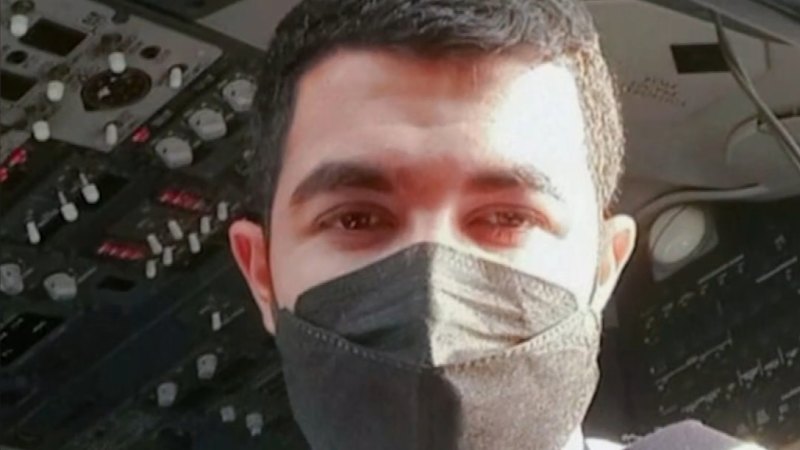 Pilot accused of hijacking attempt allegedly radicalised in Melbourne