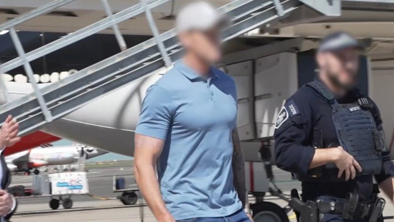 Ben Roberts-Smith receives backing from politicians