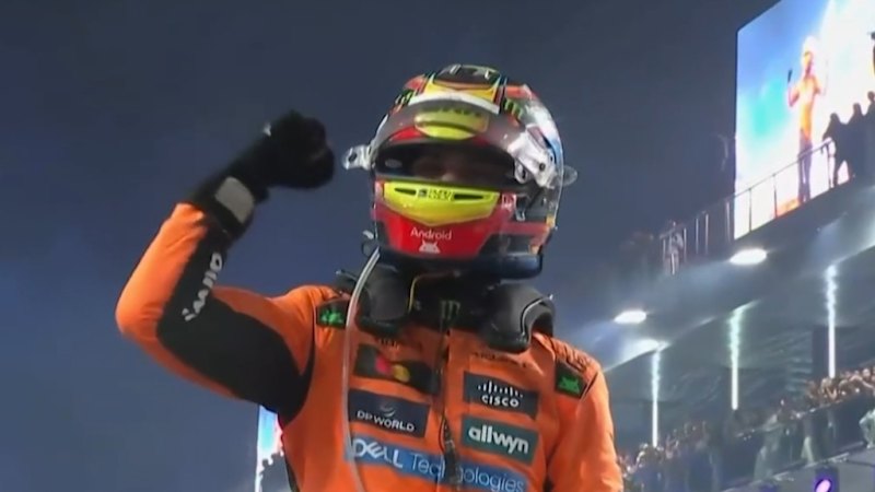 Piastri to have a stand named after him