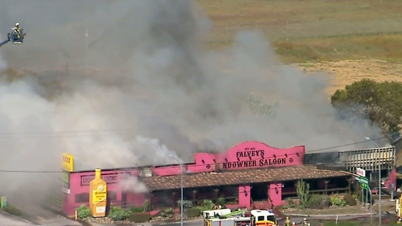 Fire rips through beloved country pub