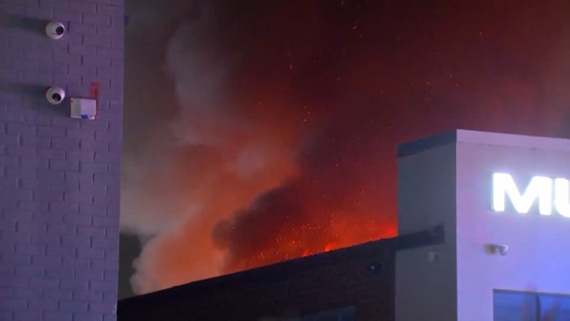 Melbourne factory fire
