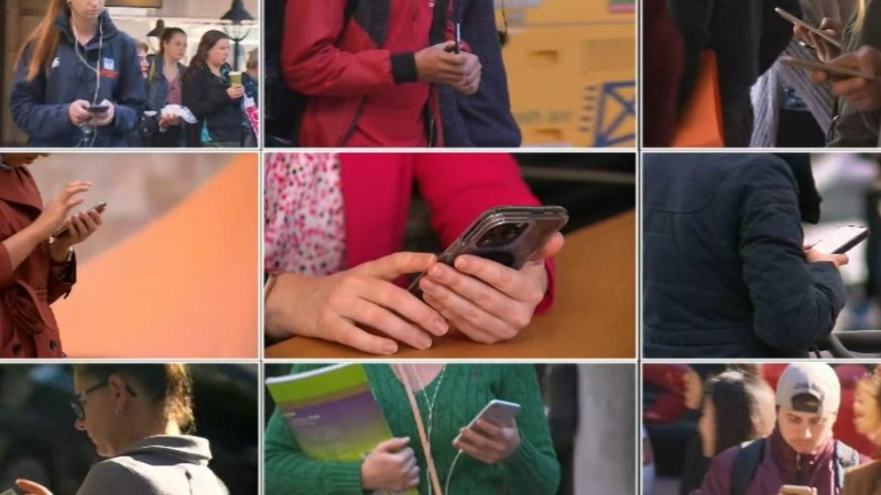 SIM boxes send texts to unsuspecting Aussies 'every two seconds'