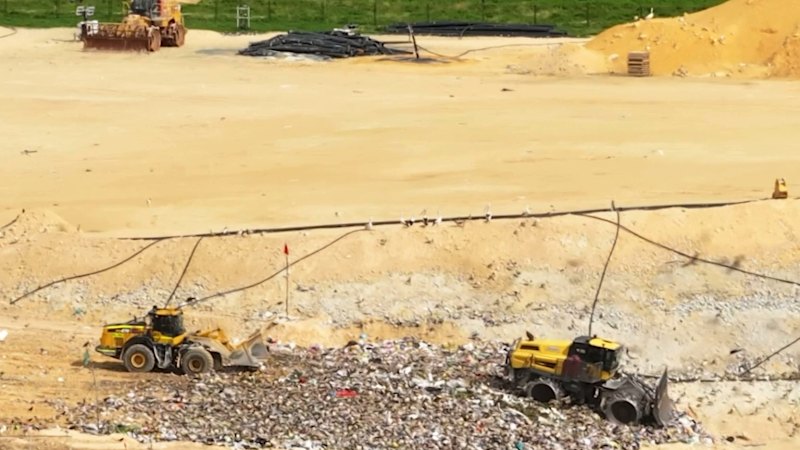 Perth residents demand answers over toxic liquid build up