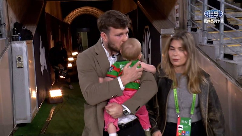 Arrow's emotional walk out before Souths-Broncos clash
