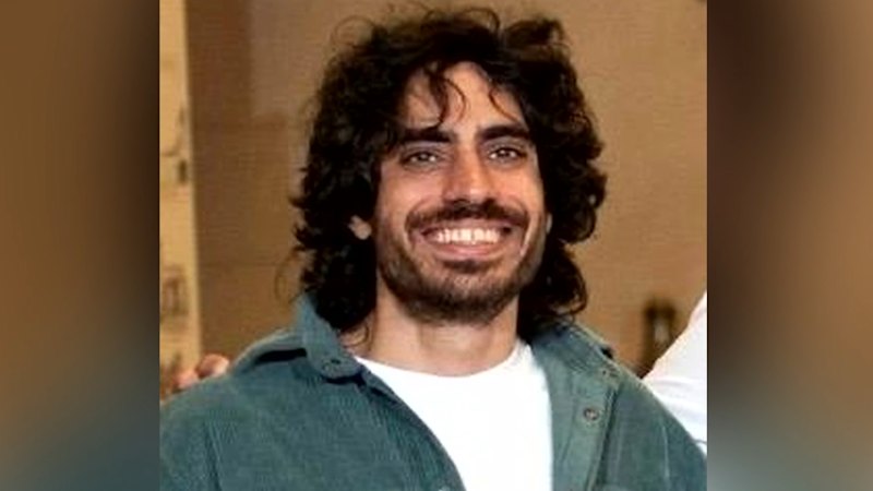 Unsung hero who ran to confront the Bondi Beach shooter identified