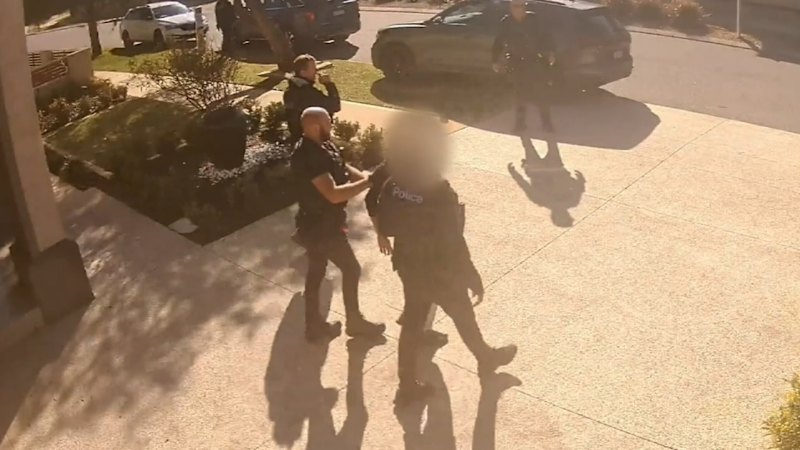 Teen boy arrested on roof after wild police pursuit