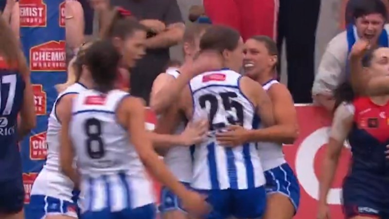 Clutch Garner goal sends Roos to grand final