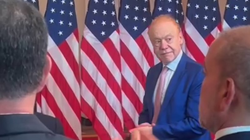 Australian billionaire Anthony Pratt gets a shout-out from Trump at the White House