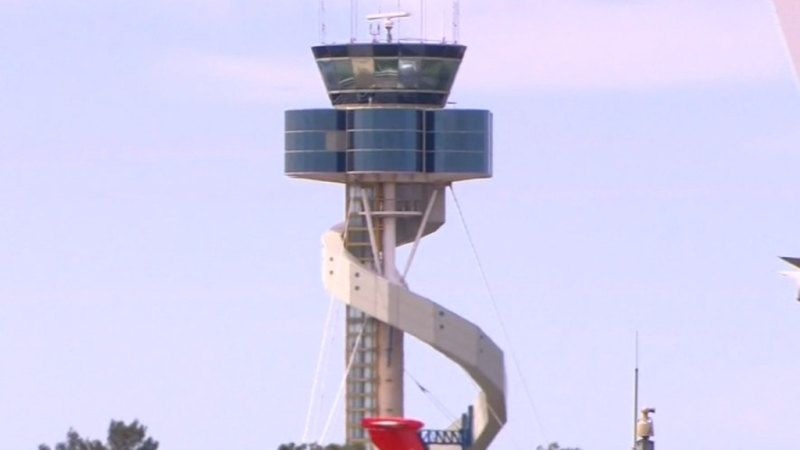 Sydney Airport experiencing delays after evacuation of traffic control tower