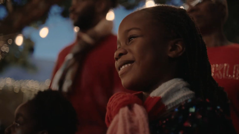 Christmas Ads 2022 - M&S Gifts that Give