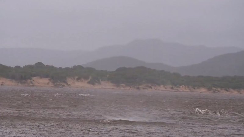 Final warnings as Cyclone Narelle strengthens to category 5