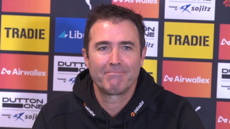 'Desperate for relevance': Scott rips GWS after banner jibe