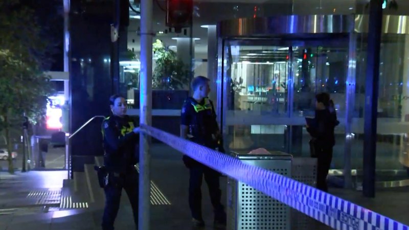 Alleged arson attack on Melbourne CBD bar