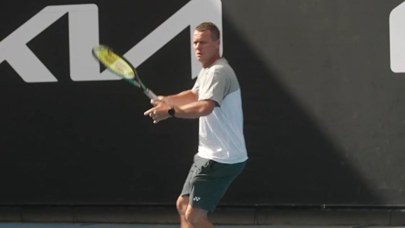 Lleyton Hewitt se vrača iz upokojitve, da bi igral s sinom Cruzom na odprtem prvenstvu NSW