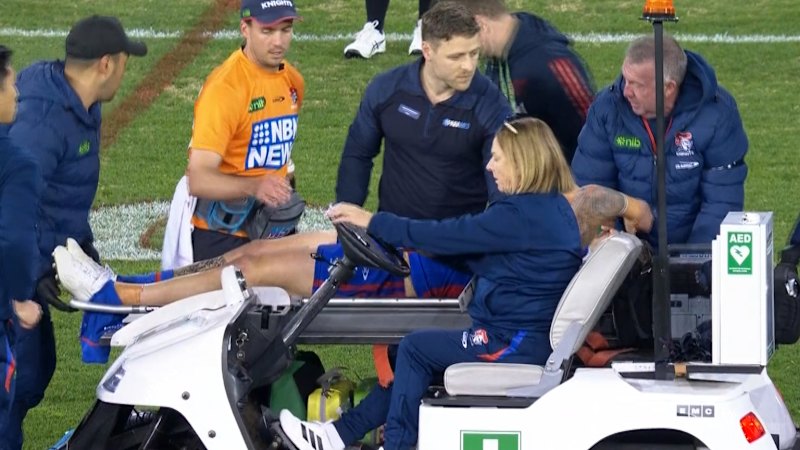 Knights gun stretchered off the field