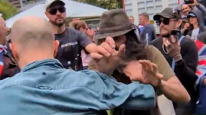 Scuffle breaks out at Melbourne anti-immigration rally