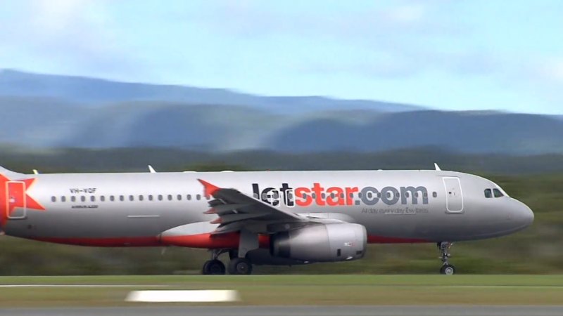 Jetstar flight forced to abort takeoff after door left open