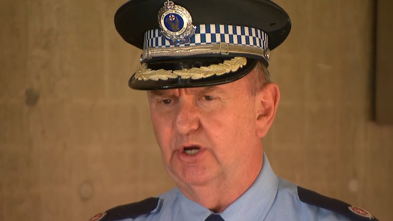 Man dies after falling from Sydney balcony