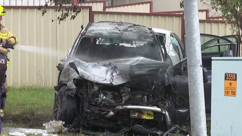 Two people on the run after Sydney police chase