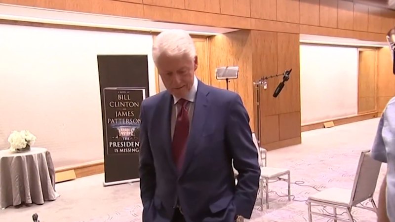 Clintons refuse to testify in Epstein probe