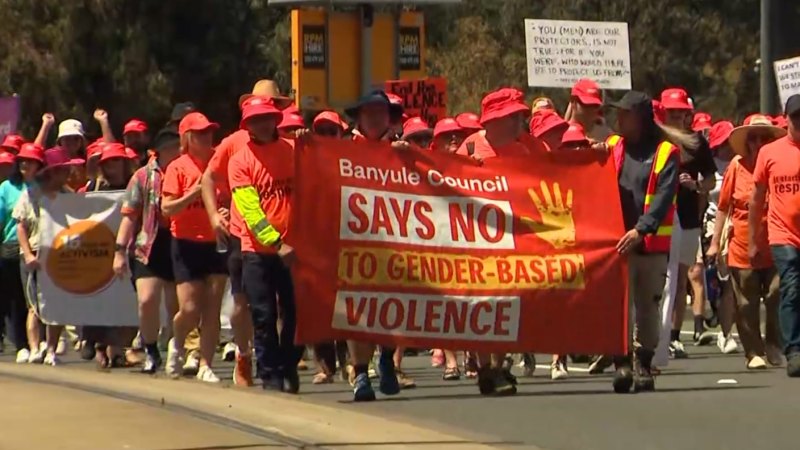 Family shares heartbreak as thousands march against violence in Melbourne