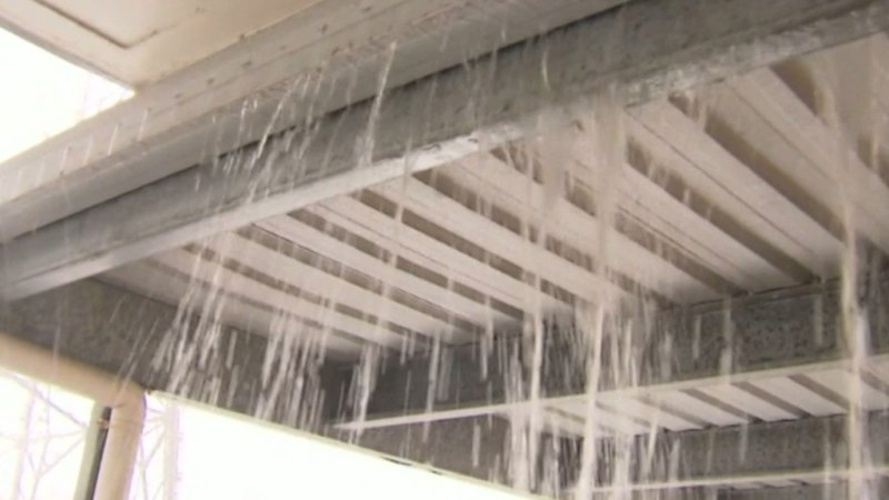 BOM faces criticism over incorrect Queensland rain forecasts