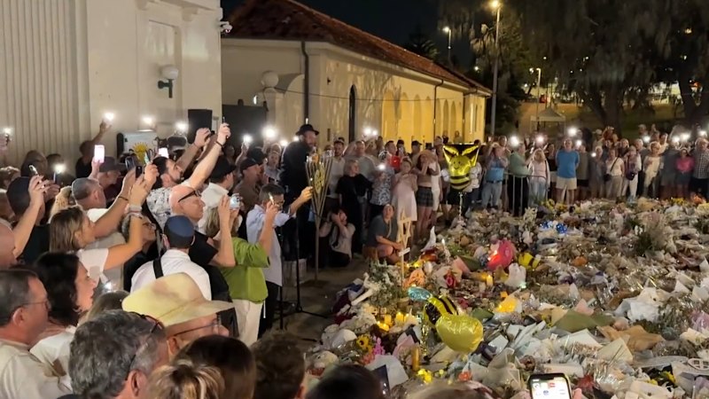 Bondi marks one week since terror attack