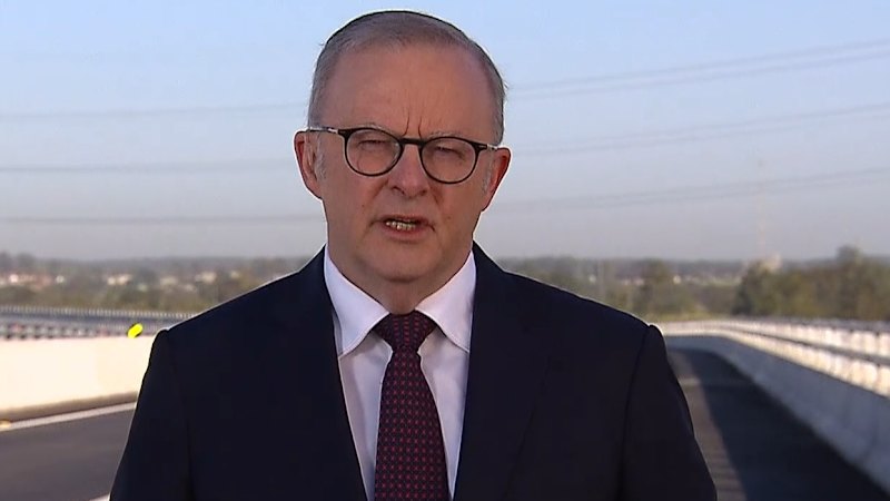 Prime Minister refuses to rule out tobacco excise cut