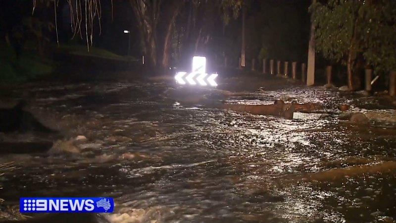Clean-up under way in South Australia after heavy rain damages areas