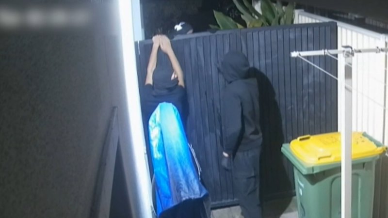 Hunt for four people after man attacked with golf club