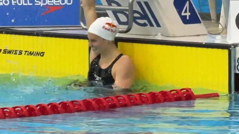 Teen sensation shatters Titmus' record