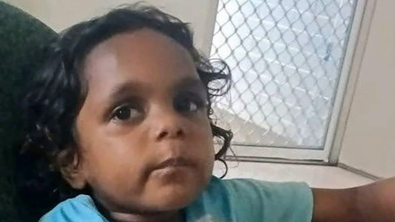 Five-year-old girl missing in suspected abduction, man sought by police