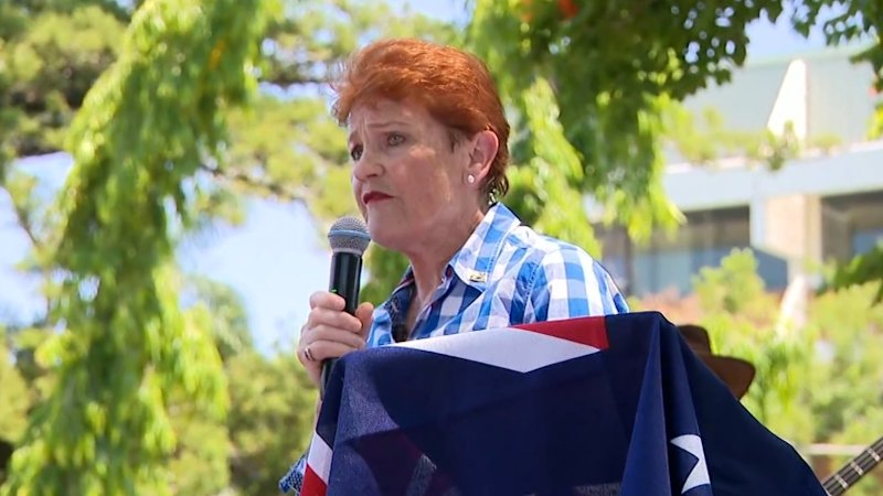 Pauline Hanson addresses March for Australia crowd