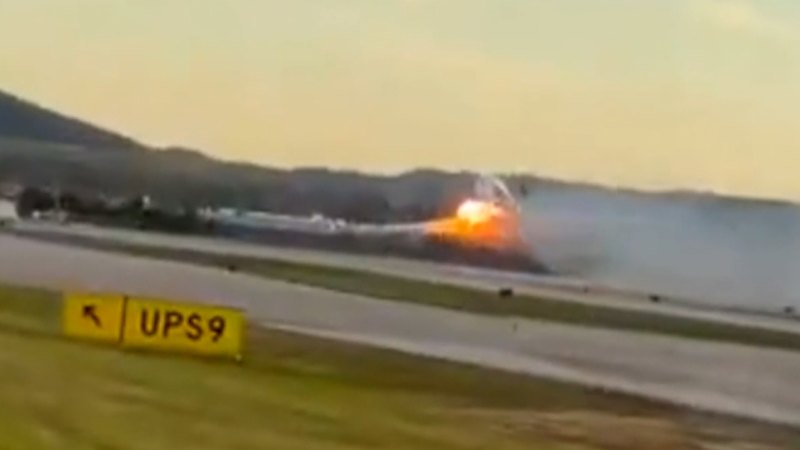 UPS plane crashes in Louisville, Kentucky