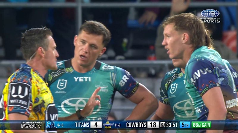 Jaxon Purdue disputes sin bin as Cowboys player confronts referee