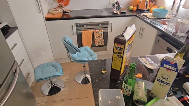 Group of 50 teenagers trash family homestay