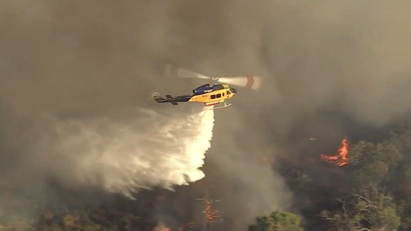 Bushfire emergency in Perth Hills