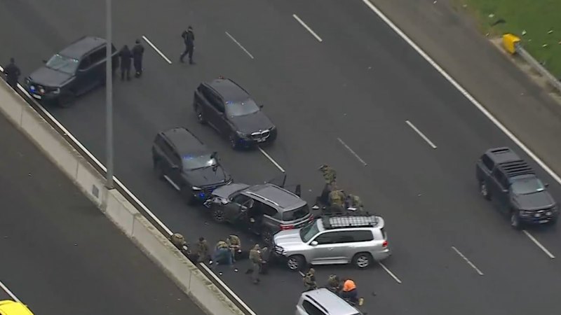 Six arrested following chaotic Melbourne police chase