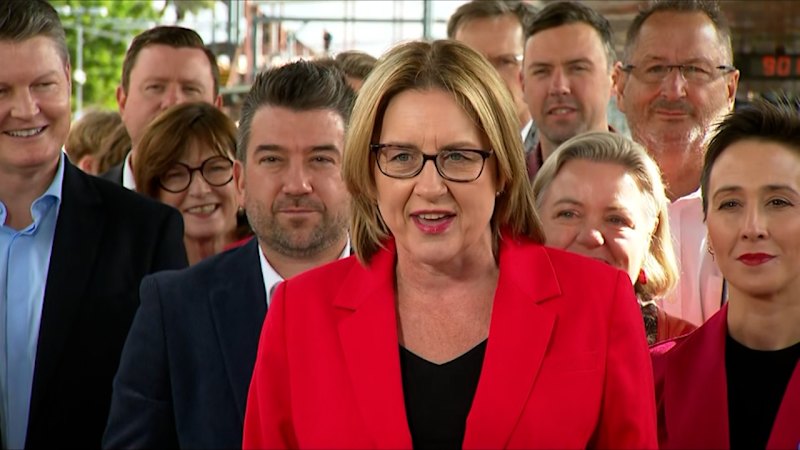 Premier speaks as first train departs for Metro Tunnel