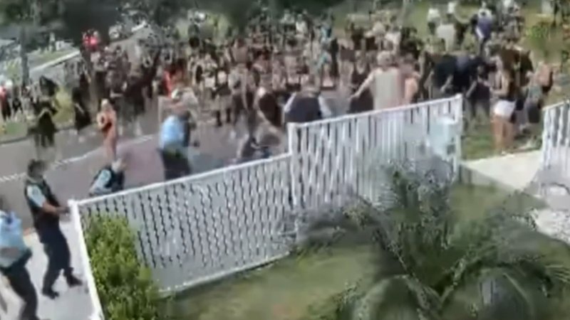 Birthday party gatecrashed by 500 teens