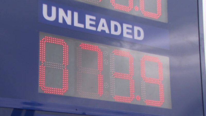 Frenzy as petrol drops to 78 cents a litre
