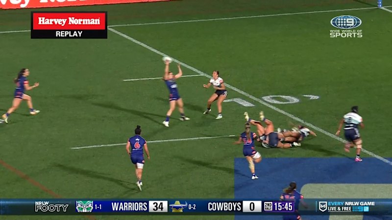 Nicholls stuns as Warriors lay on stellar try