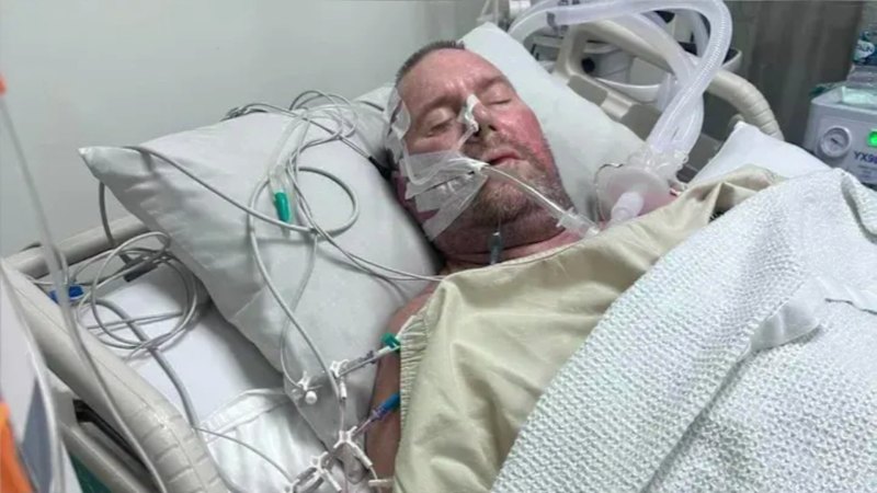 Perth father Paul Dougan in critical condition after Bali bar attack