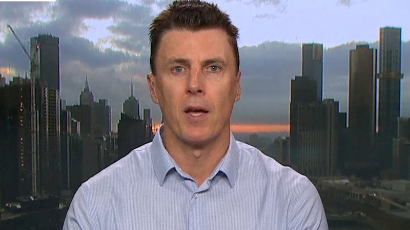 Lloyd clips AFL over umpire fiasco